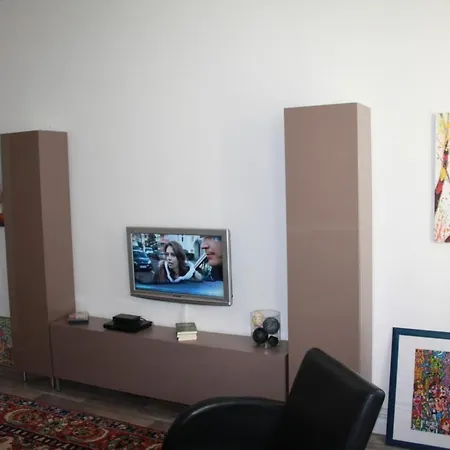 Gemuetliche In Mit Garten By Interhome شقة فيرنغروده