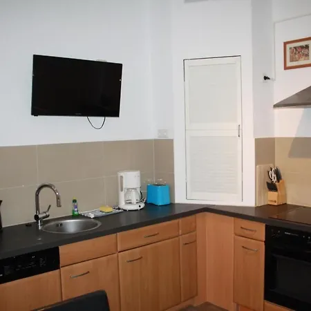 Gemuetliche In Mit Garten By Interhome * ורניגרוד