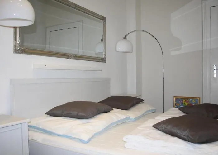 Gemuetliche In Mit Garten By Interhome Apartment *